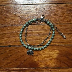 Elephant Pendant Bead Bracelet